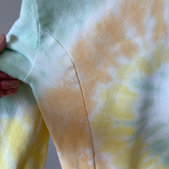 Disney Mickey Minnie Pluto Donald and Daisy Duck Sweatshirt in a Tie Dye Large - Picture 8 of 13